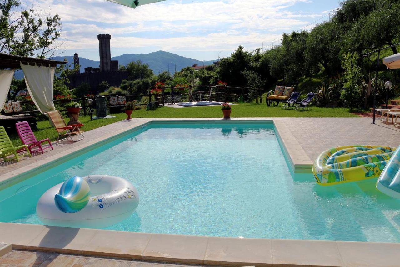 Appartamenti L'Olivo Bagnone ภายนอก รูปภาพ